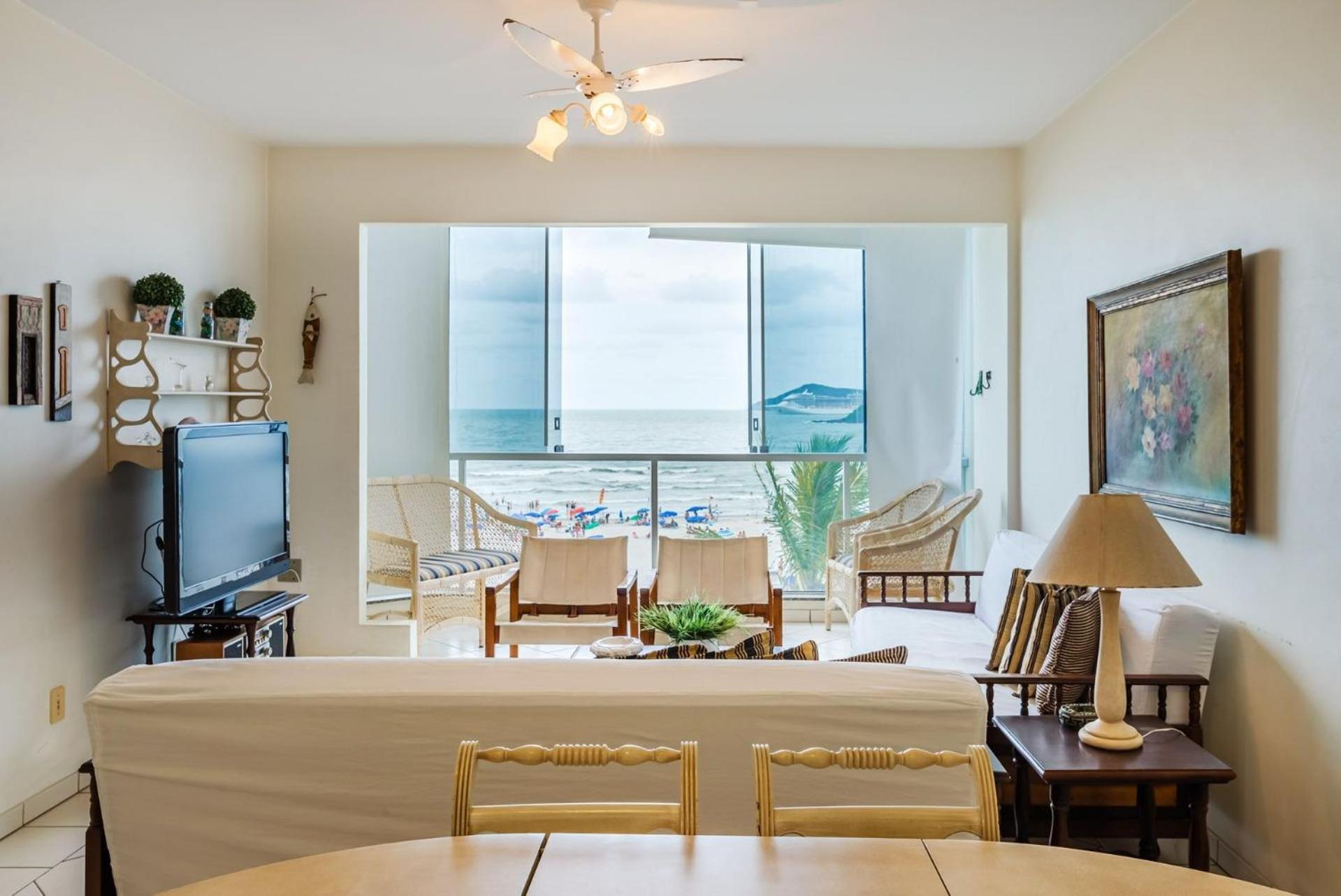 Apto Pe Na Areia Com Linda Vista Frente Mar Cel403 Lejlighed Balneário Camboriú Eksteriør billede
